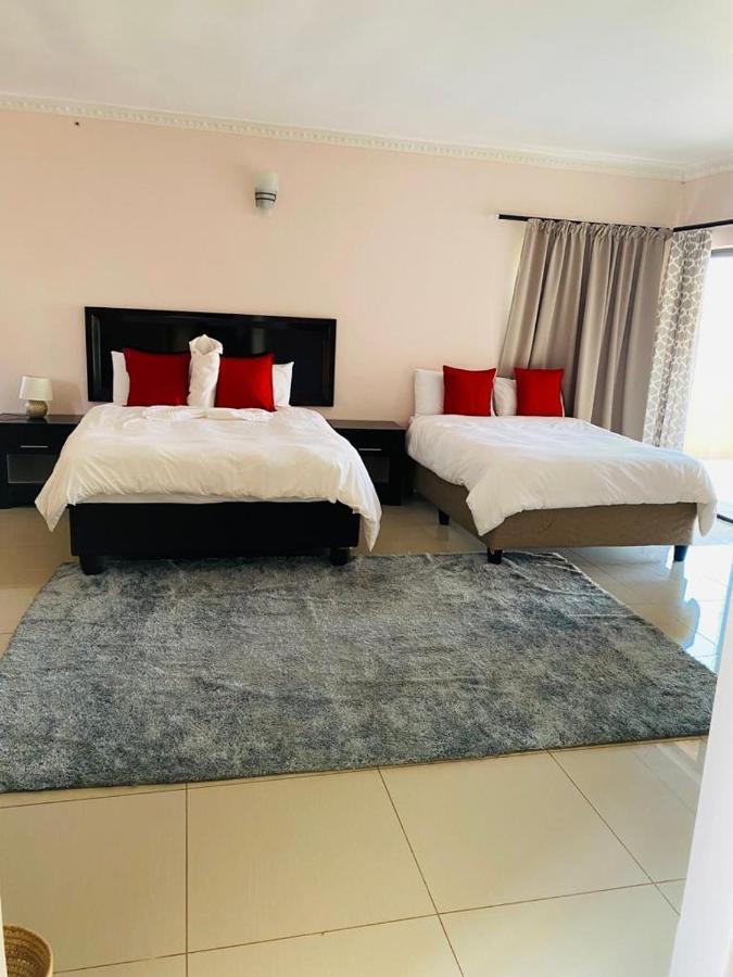 Styled Bed And Breakfast Palapye Bagian luar foto